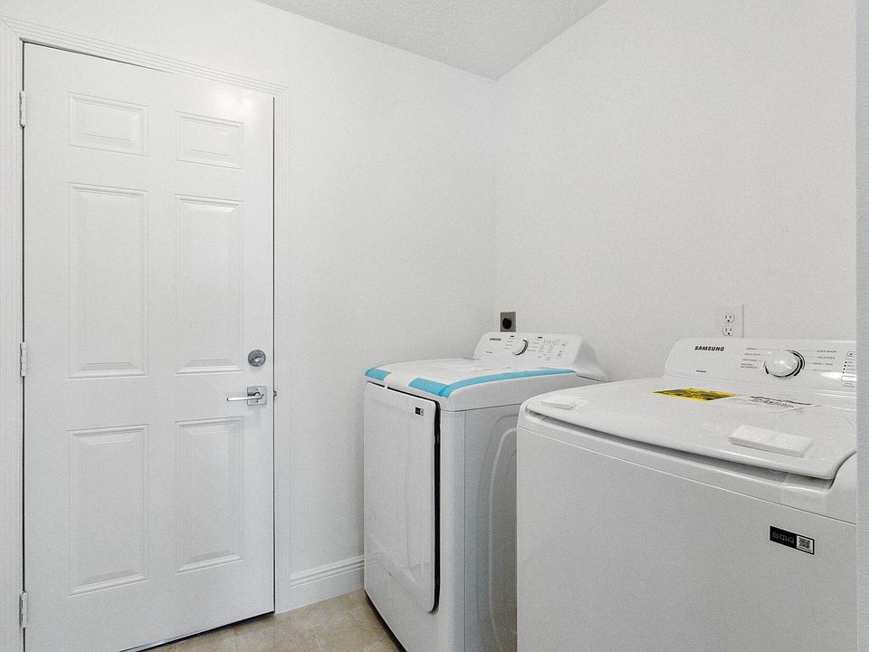 1st image of 7815 105th Avenue