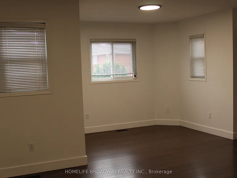 1240 Bantham St — Photo 15