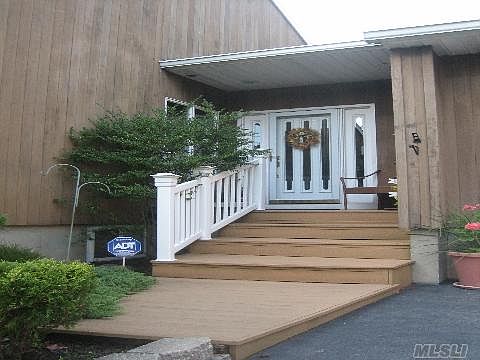 2nd image of 1625 Jefferson Ave