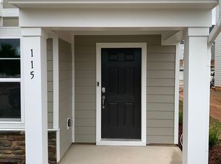 125 Nahunta Dr, Apex, NC 27539