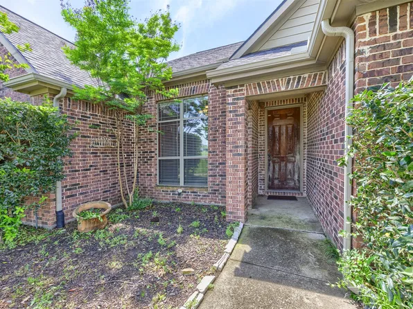 501 Tiger Ln, Gunter, TX 75058