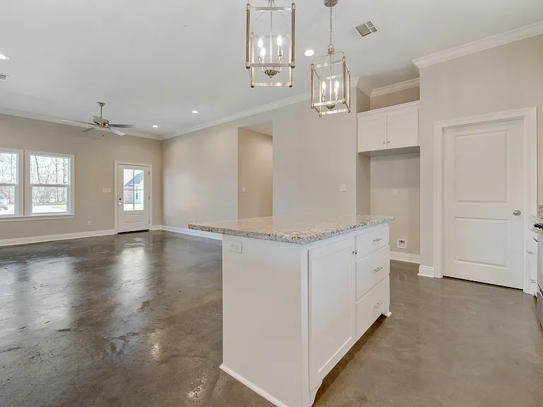 1025 Timber Trails Rd — Photo 4