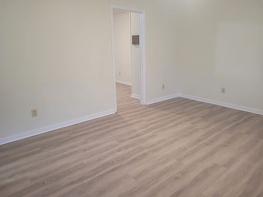 2nd image of 11552 Harris Dr
