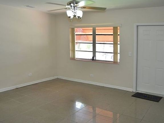 2nd image of 1079 NE 158th St