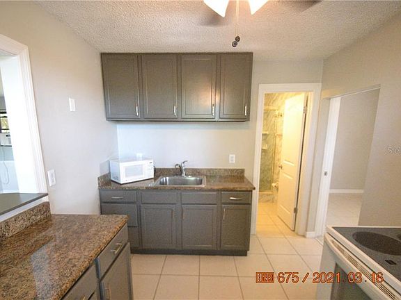 5th image of 25830 Apple Blossom Ln #B