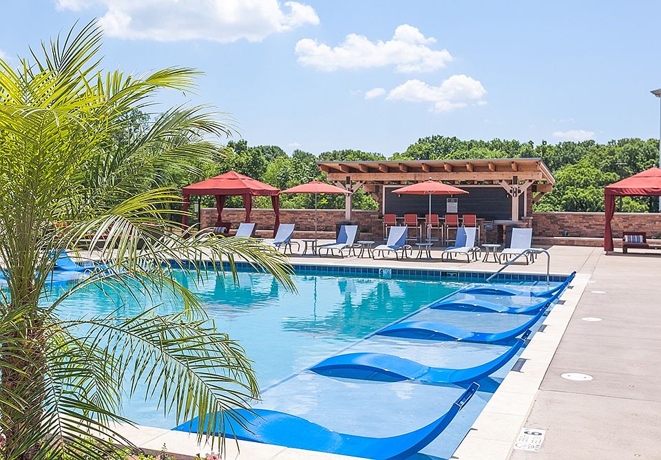 Lease resort-style living at Kinsley Forest.