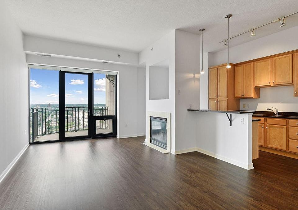 1st image of 500 Grant St E #2405