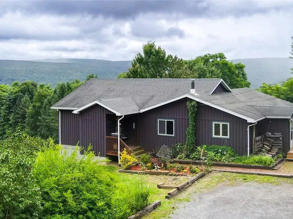 7467 County Road 12, Naples, NY 14512