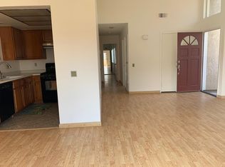 543 Springbrook N, Irvine, CA 92614