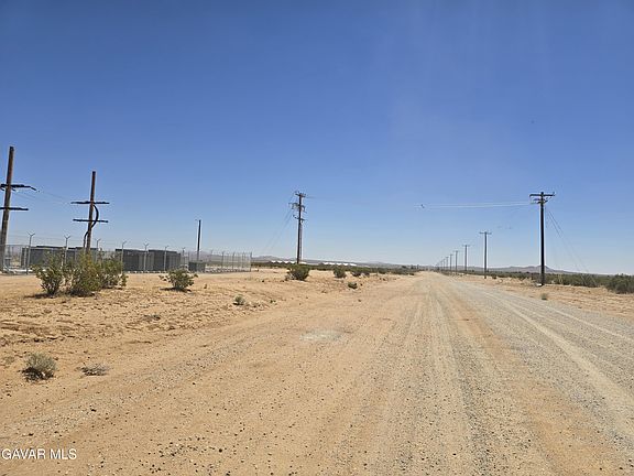 4th image of Mendiburu Rd