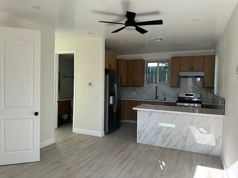 5337 Saxon Stsan — Photo 3
