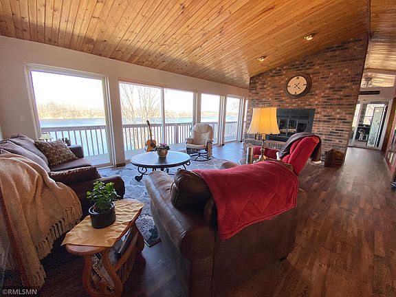 4th image of 20204 Ann River Dr