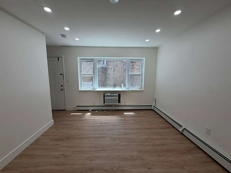 140 71st St #9A — Photo 5