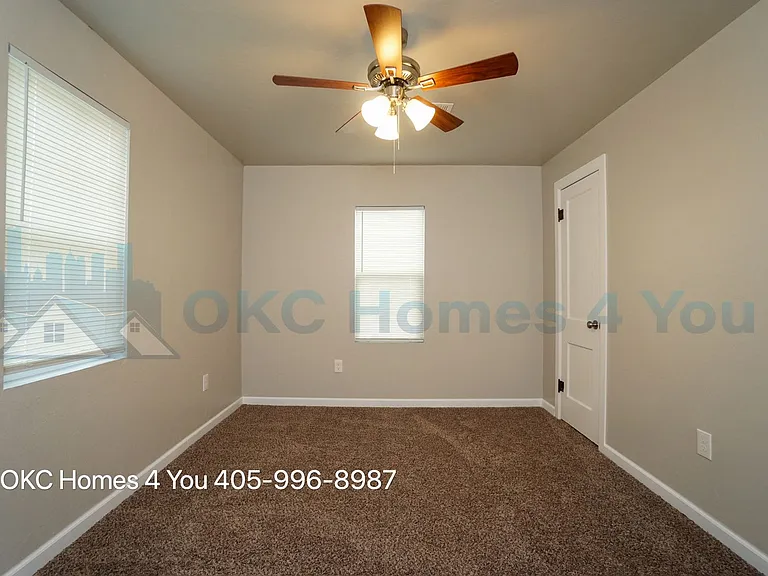 7118 NW 43rd St — Photo 12