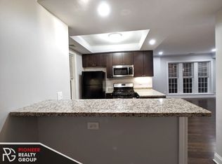 7722 N Ashland Ave, Chicago, IL 60626