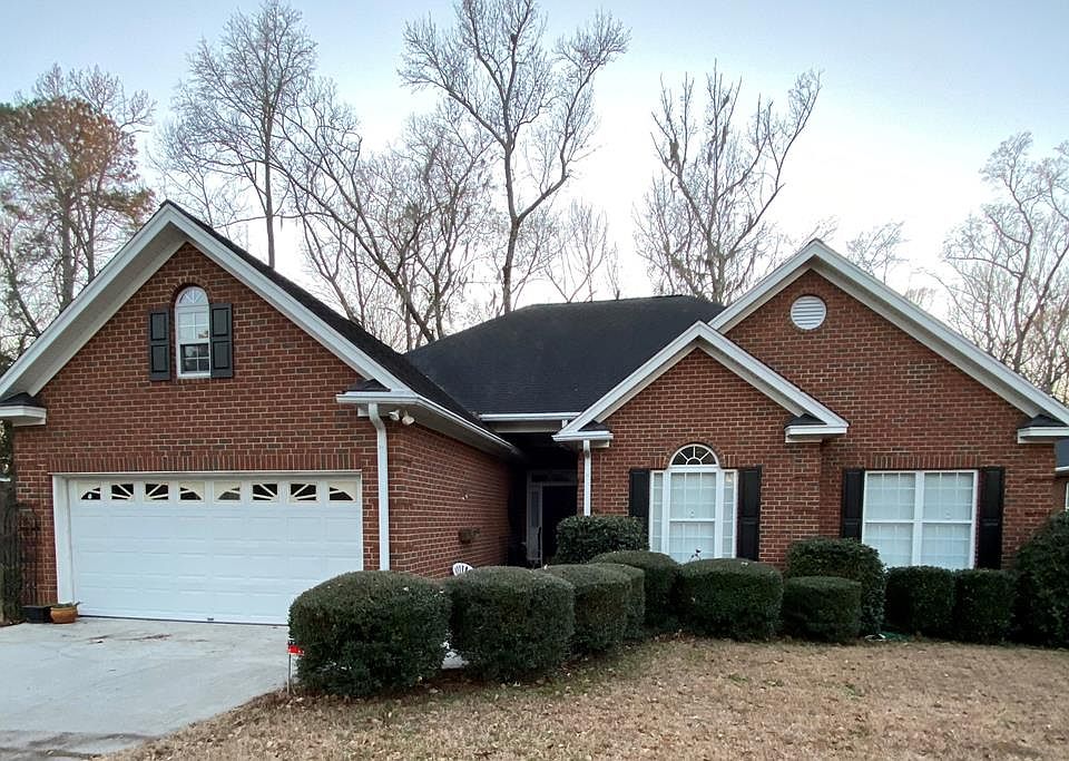 1st image of 1479 Riverbank Dr