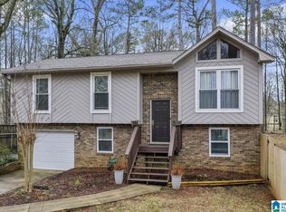 908 Burnt Pine Dr, Maylene, AL 35114