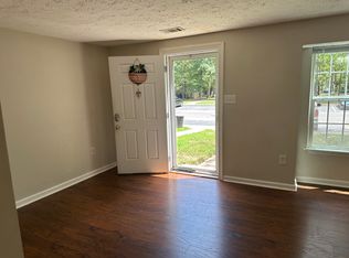 1536 Pin Oak Dr, Waldorf, MD