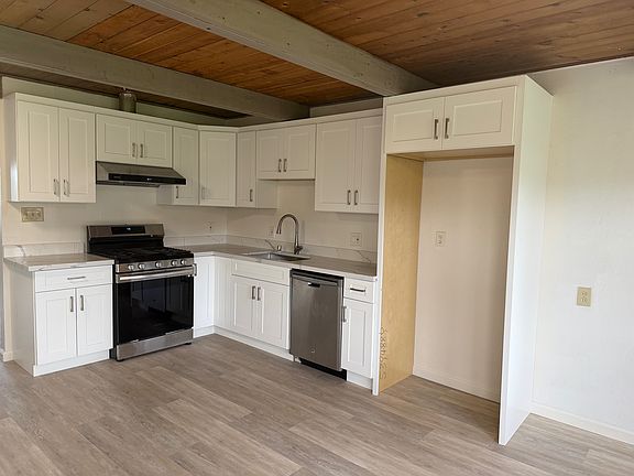Newly remodeled kitchen