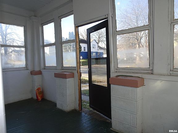 2nd image of 1303 Bridge Ave