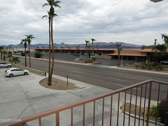 2nd image of 256 Lake Havasu Ave S APT B70