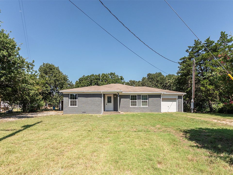 1st image of 304 Jack Grace Hill Rd