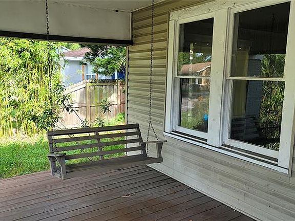 2nd image of 801 E Osborne Ave