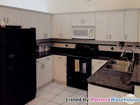 4th image of 9211 NW 53rd Ct