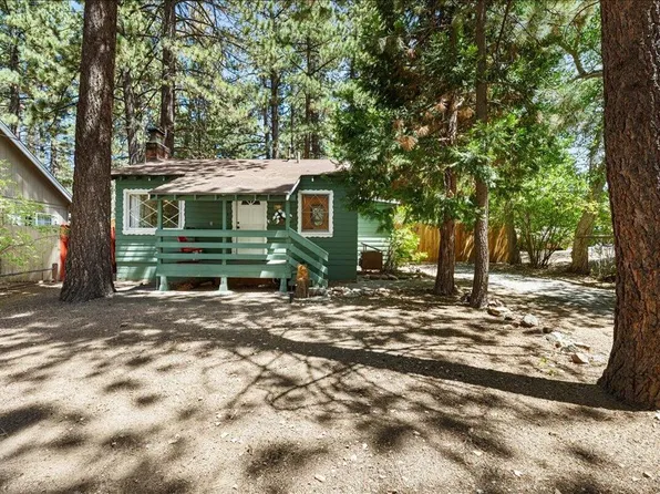 447 Chickadee Dr, Big Bear Lake, CA 92315