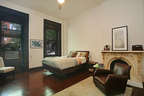 Sold by Corcoran | media 32