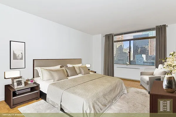 Rented by Halstead Real Estate | media 11