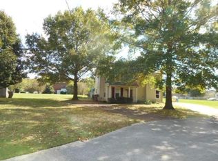 2435 Robbie Ct, Nashville, TN 37214