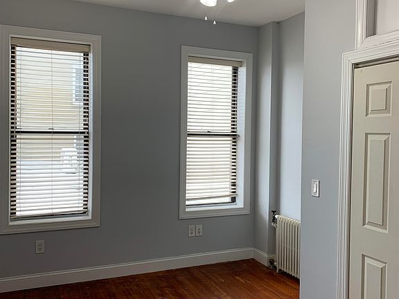 3rd image of 2976 Kennedy Blvd APT 2