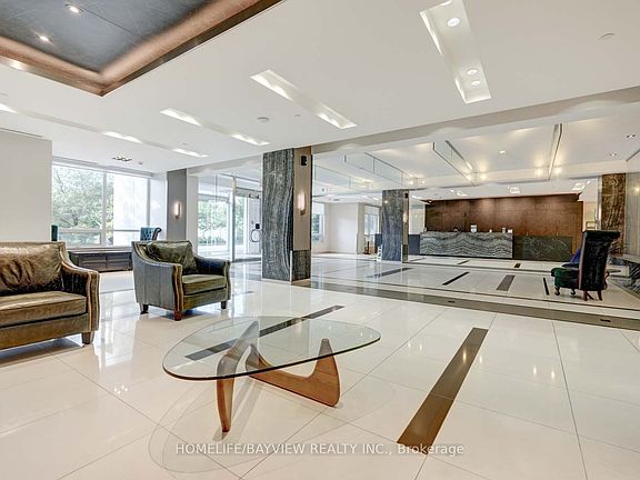 5th image of 7165 Yonge St #2403