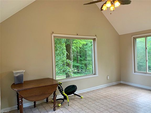 3rd image of 1792 Township Road 1255