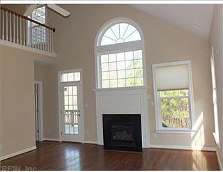 2nd image of 5312 Queen Bishop Ln