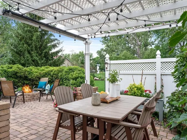 413 139th Ln NW, Andover, MN 55304