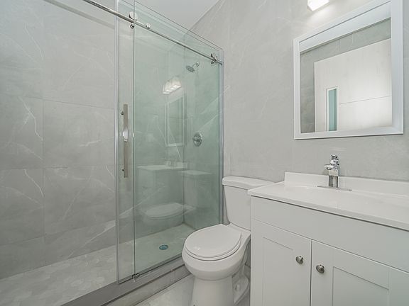 3rd image of 3643 Palmer Ave #1