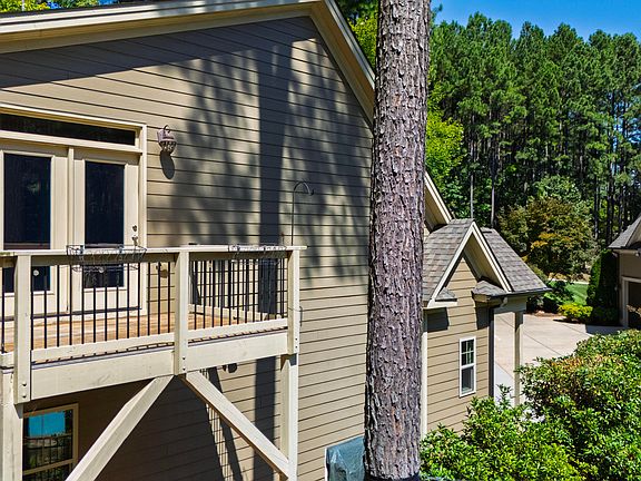 4th image of 14909 Coveshore Dr