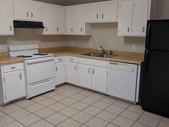 5th image of 1312 Nylic St APT C