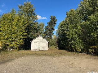 136 Boardman St, La Ronge, SK S0J1L0