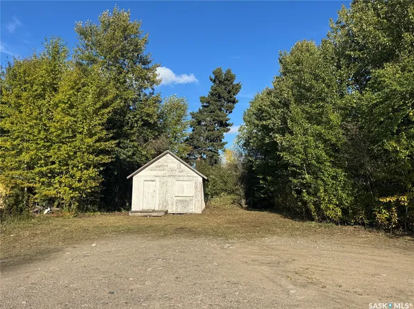 136 Boardman Street, La Ronge, SK S0J 1L0
