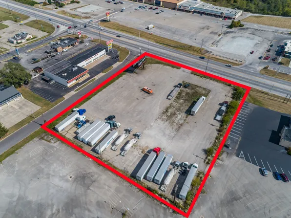 1919 S Scatterfield Rd, Anderson, IN 46016