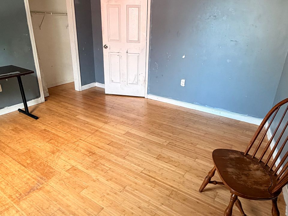 1st image of 25 Preston St APT 2
