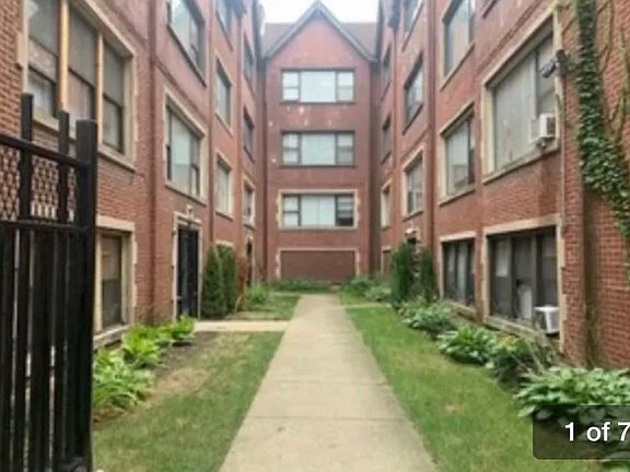 3rd image of 7749 S Yates Blvd #1