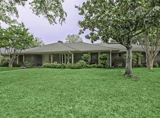 3810 Peter Pan Dr, Dallas, TX 75229