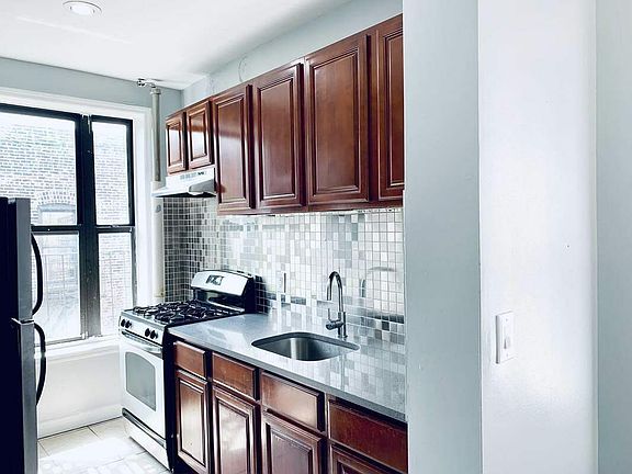 2nd image of 540 W 159th St APT 5A