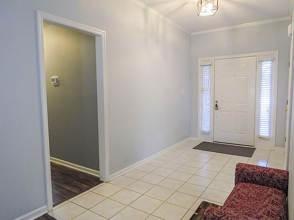 2nd image of 1683 Cedar Hill Drive