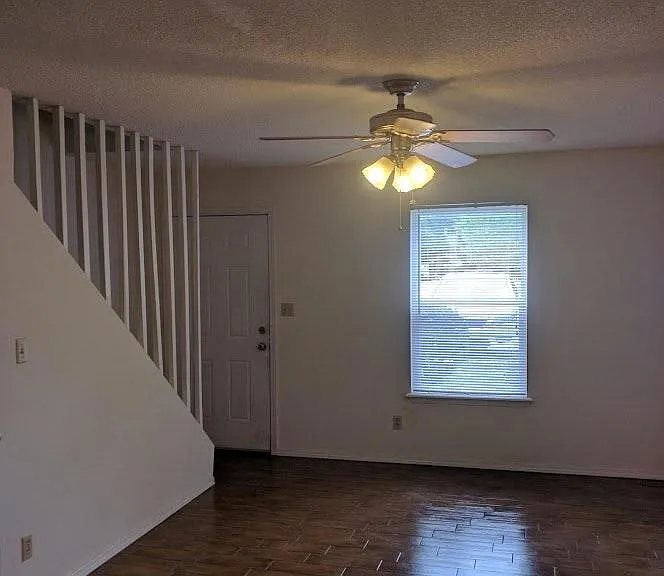 665 N Betty Jo Dr #AVAIL NOW — Photo 3