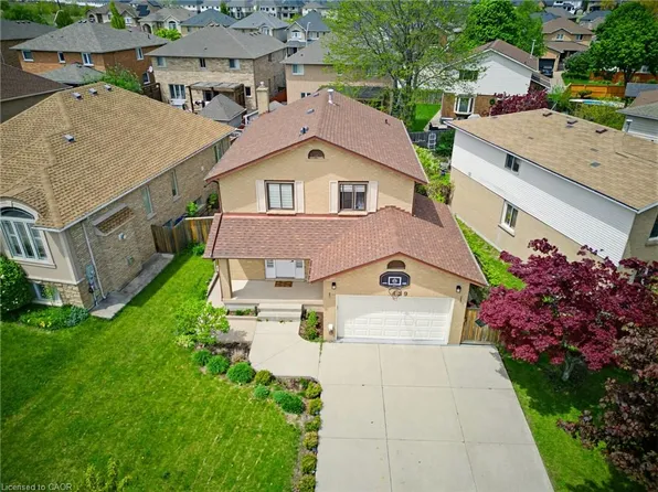 459 Dicenzo Dr, Hamilton, ON L9B 2C4